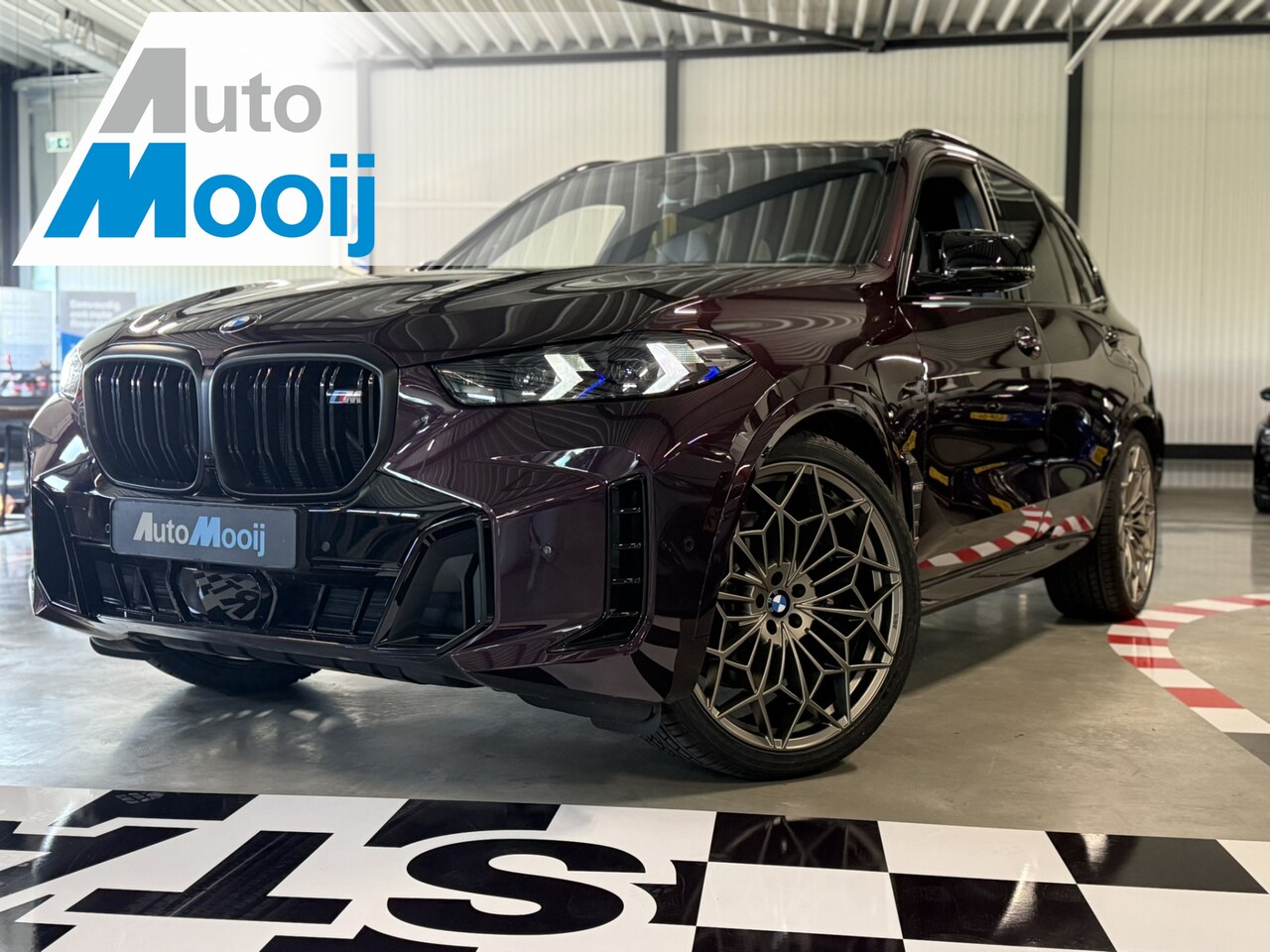 BMW X5 - M60i 4.4 V8 TwinTurbo / 531 PK / 23" ALU / Carbon / Individual / M Sport / G05 LCI Facelif - AutoWereld.nl