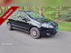 Fiat Grande Punto - 1.4 16V SPORT AIRCO PANORAMA 6 BAK