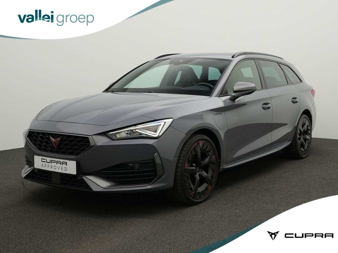 CUPRA Leon Sportstourer - 1.4 e-Hybrid 245 pk DSG VZ Business | Adaptief onderstel | Stuur-/stoelverwarming | Achter - AutoWereld.nl