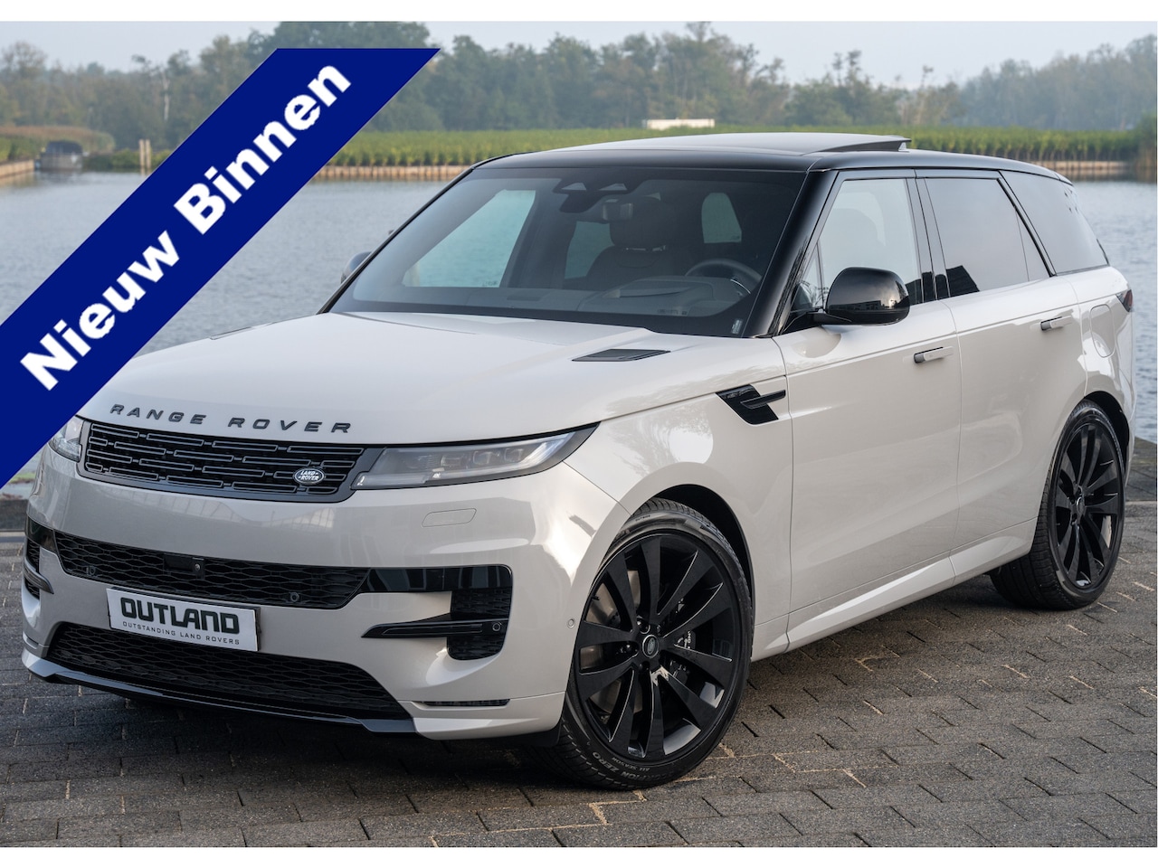 Land Rover Range Rover Sport - P460e Dynamic (H)SE | Direct Leverbaar | Meridian 3D Audio | Soft-Close | Head-up | Black - AutoWereld.nl