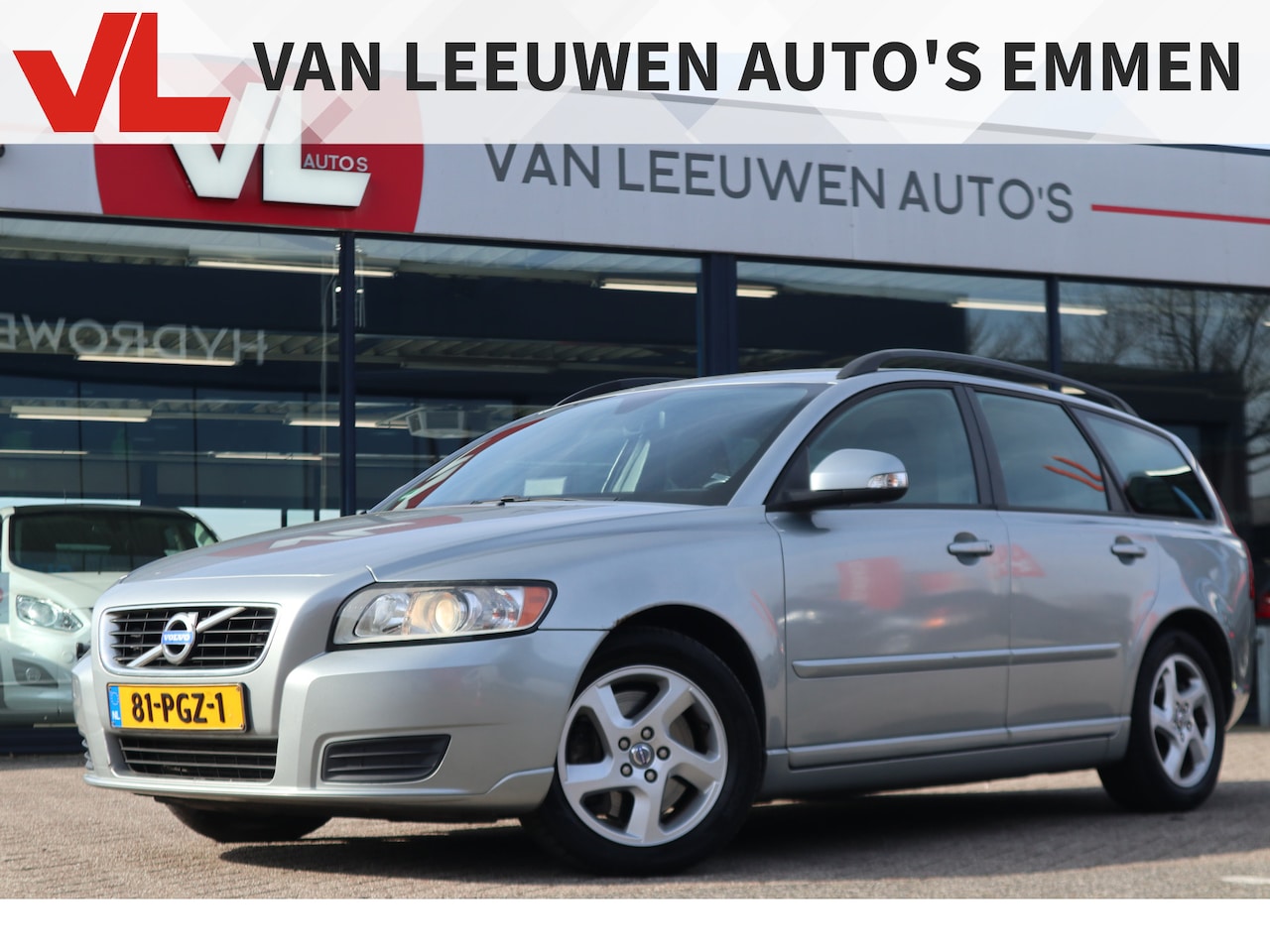 Volvo V50 - 2.0 D3 Kinetic | Navigatie | Climate Control | Trekhaak | - AutoWereld.nl