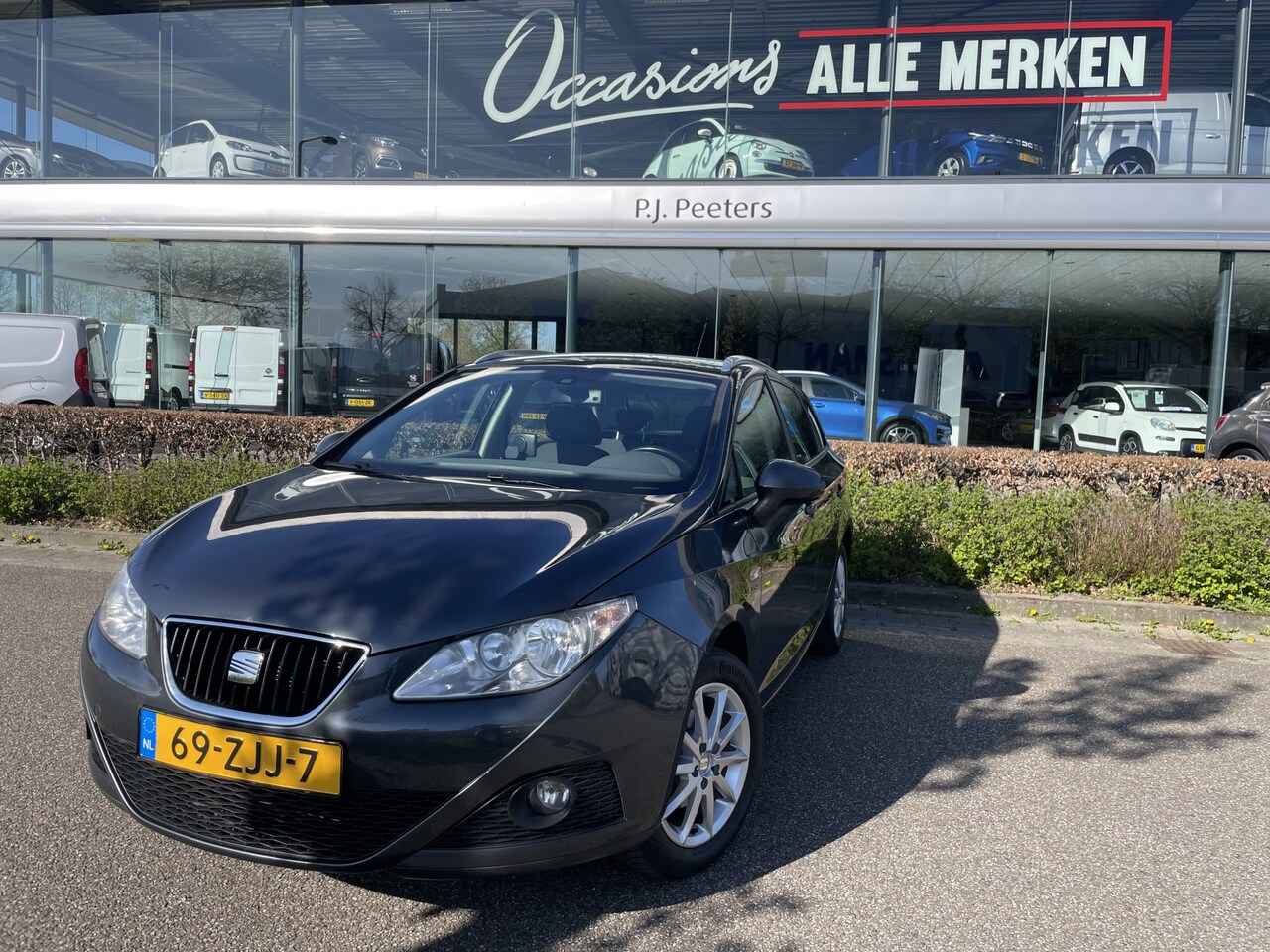 Seat Ibiza ST - 1.2 TSI Sport Mistlampen - Cruise control - lederen stuurwiel en versnellingspook - licht - AutoWereld.nl