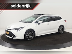 Toyota Corolla - 2.0 Hybrid Premium | Leder | Head-Up | Stoelverwarming | Trekhaak | Adaptive cruise | Matr