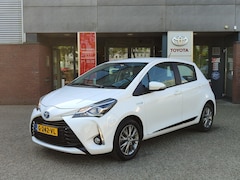Toyota Yaris - 1.5 Hybrid DESIGN STOELVERW NAVI CLIMA CAMERA CRUISE BLUETOOTH 15'' LM-VELGEN