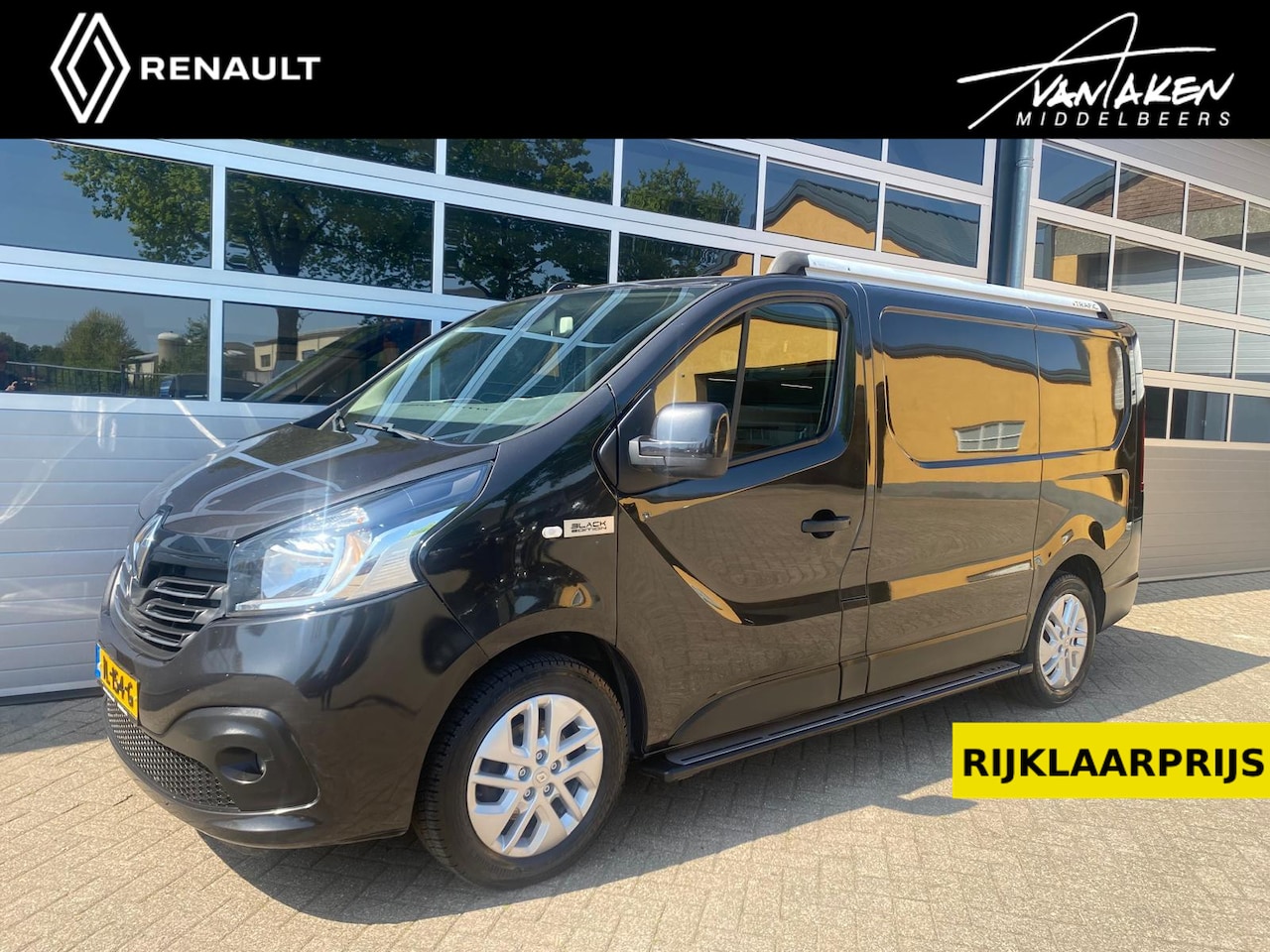 Renault Trafic - 1.6 dCi 120 T27 L1H1 Black Edition - AutoWereld.nl