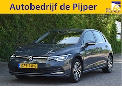 Volkswagen Golf - 1.4 eHybrid Style 245 PK | Carplay | Sfeerverlichting | Nav | Adapt.CC | Massagestoel | PD
