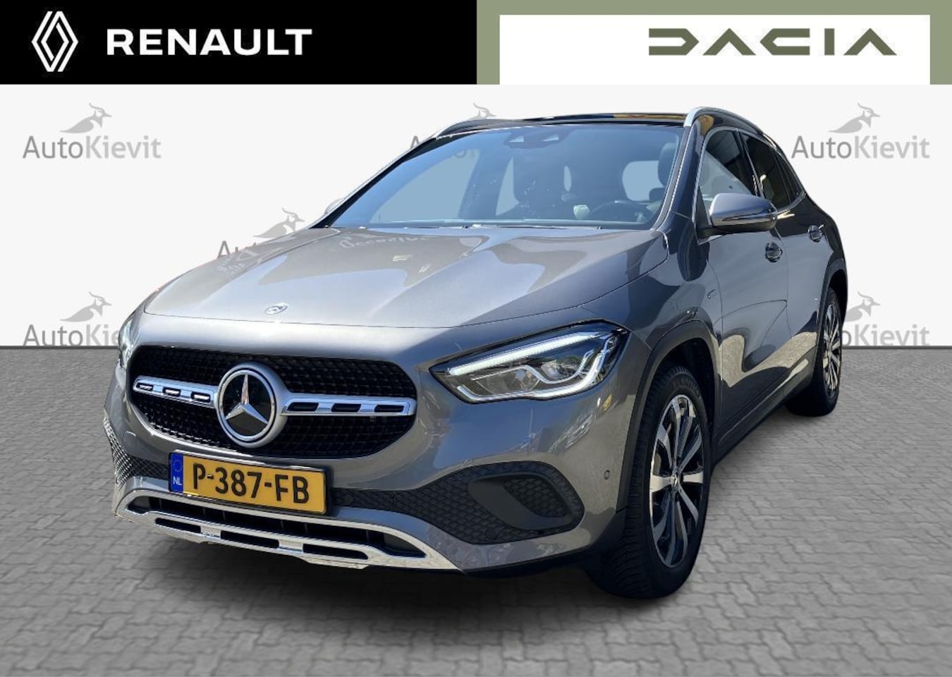 Mercedes-Benz GLA-Klasse - 250 e Business Solution AMG Limited - Elektrisch wegklapbare Trekhaak / Schuif-Kanteldak - AutoWereld.nl