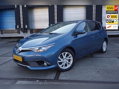 Toyota Auris - 1.2T Dynamic * 12 Maanden Bovag * Zeer Uniek KM