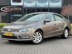 Volkswagen Passat - 1.4 TSI Comfortline BlueMotion | Navigatie | Cruise Control | Climate Control | Licht/Rege