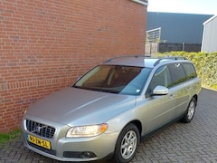 Volvo V70 - 2.0 Kinetic
