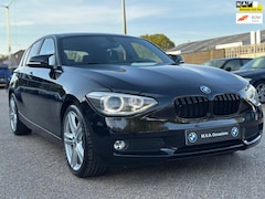 BMW 1-serie - 116i Upgrade Edition Sport|Nwe Ketting + Klepseals|Navi|Leder|Cruise control|Climate contr