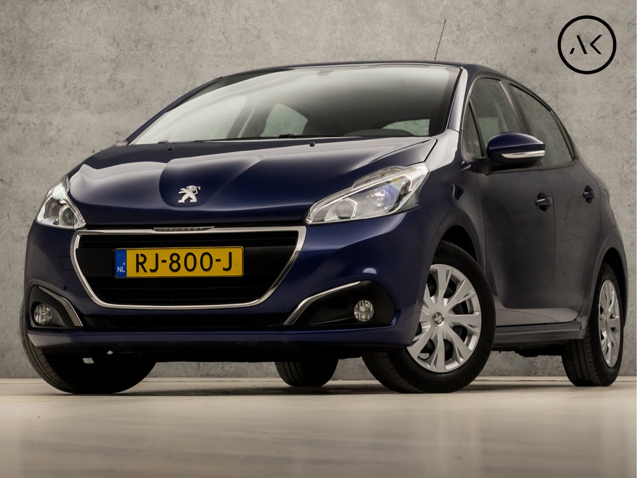 Peugeot 208 - 1.2 PureTech Sport (APPLE CARPLAY, NAVIGATIE, PARKEERSENSOREN, SPORTSTOELEN, CRUISE, ELEK - AutoWereld.nl