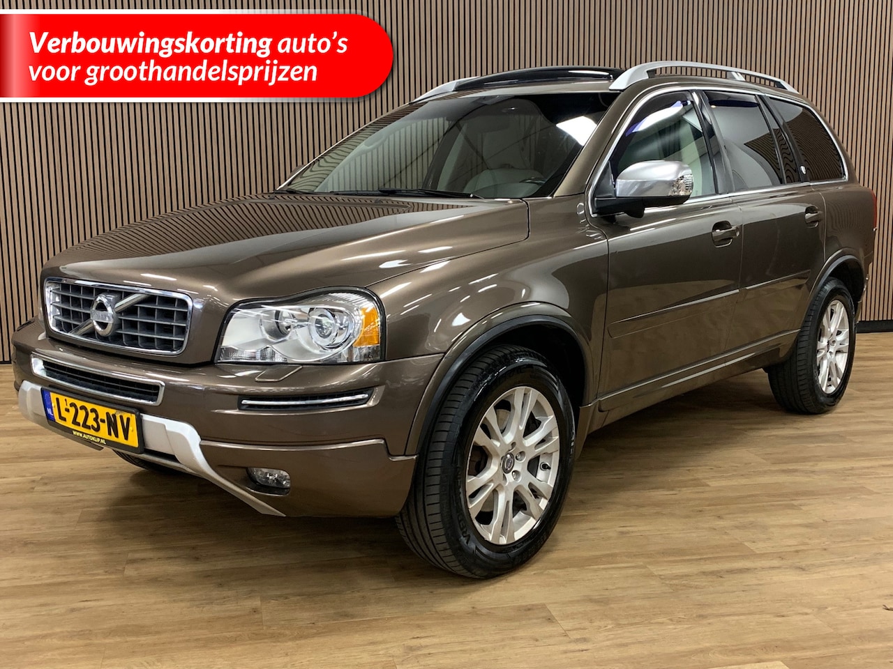 Volvo XC90 - 3.2 R-Design-7 Persoons-105000-Opendak- - AutoWereld.nl