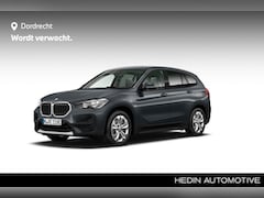 BMW X1 - xDrive25e | Active Cruise Controle | Camera | Harman Kardon | Stoelverwarming | Head-Up |