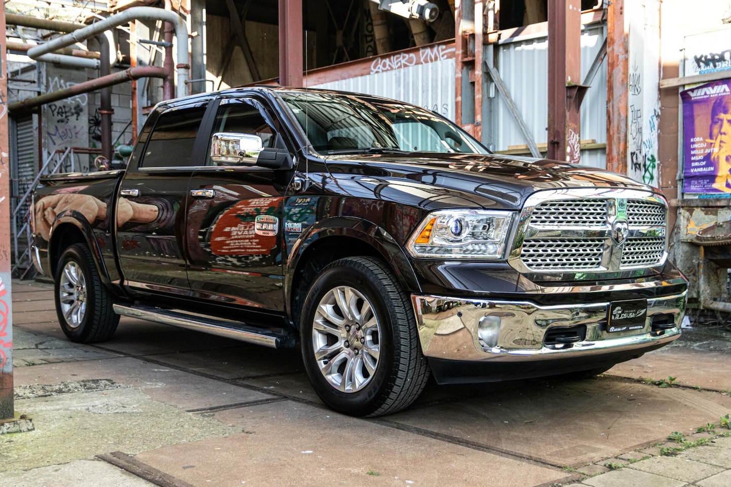 Dodge Ram 1500 - Longhorn Lage bijtelling Nieuwstaat Laramie - AutoWereld.nl