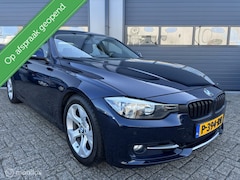 BMW 3-serie - 320i High Executive Uitvoering