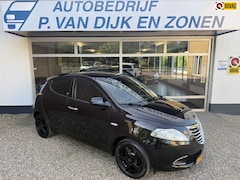 Lancia Y(psilon) - Ypsilon 0.9 TwinAir Gold 85 PK AUTOMAAT