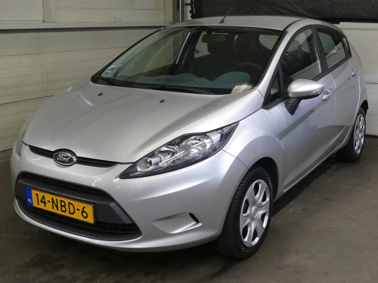 Ford Fiesta - 1.25 Limited - Airco - 5 deurs - Dealer onderhouden - AutoWereld.nl