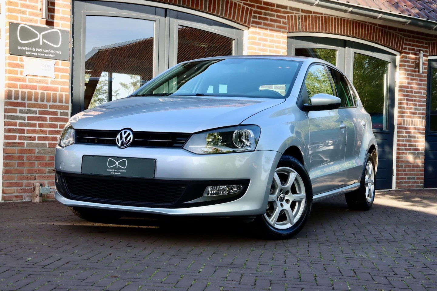 Volkswagen Polo - 1.2 TSI Comfortline | 1E EIGENAAR | AIRCO | CRUISE | STOELVERWARMING - AutoWereld.nl