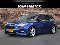 Ford Focus Wagon - 1.0 Titanium 125PK | Cruise | Trekhaak | Camera | Clima