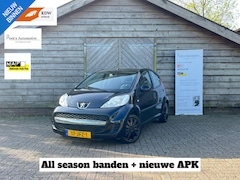 Peugeot 107 - 1.0-12V Sublime | Airco | Elektrische ramen | Black Edition | 5-Deurs | NAP | Nieuwe APK |