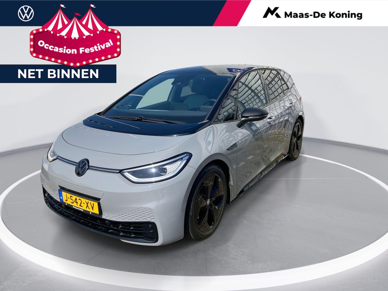 Volkswagen ID.3 - First Plus 58 kWh · Navigatie · Panoramadak · Camera + parkeersensoren - AutoWereld.nl