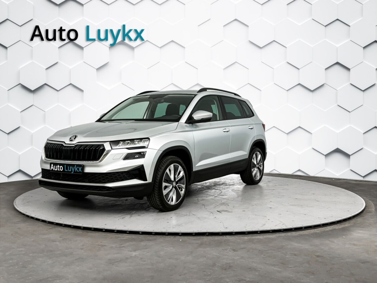 Skoda Karoq - 1.5 TSI Style Plus DSG Automaat | Virtual Cockpit | 18'' L.M. Velgen | Navigatie - AutoWereld.nl