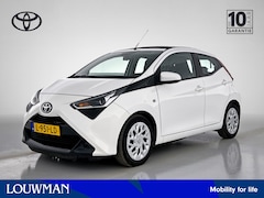 Toyota Aygo - 1.0 VVT-i x-play cabrio | Open Schuifdak | Apple Carplay / Android Auto | Camera | Dealer