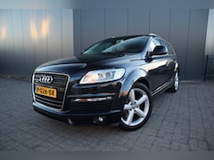 Audi Q7 - 4.2 FSI quattro 5+2 S-Line Panoramadak 7 Persoons Luchtvering Leder KeyLess Bose Afneembar