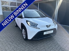 Toyota Aygo X - 1.0 VVT-i MT Play