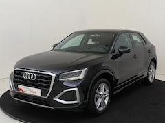 Audi Q2 - 30 TFSI Advanced edition | Stoelverwarming | Achteruitrijcamera | CarPlay | Adaptieve crui