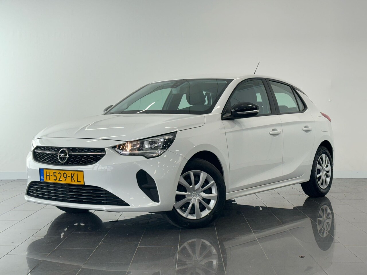 Opel Corsa - Opel 1.2 Edition | Kleur wit - AutoWereld.nl