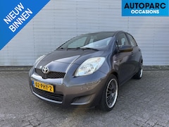Toyota Yaris - 1.3 VVTi Comfort AIRCO, SUPER BETROUWBAAR, GOED ONDERHOUDEN, 5 DRS, TREKHAAK