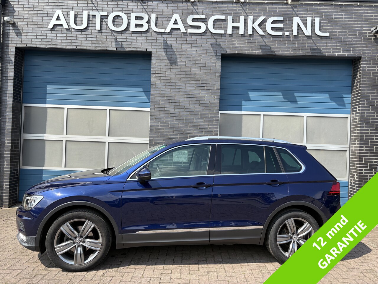Volkswagen Tiguan - 1.4 TSI ACT Highline 1.4 TSI ACT Highline, pano, cruise/climate/navi - AutoWereld.nl