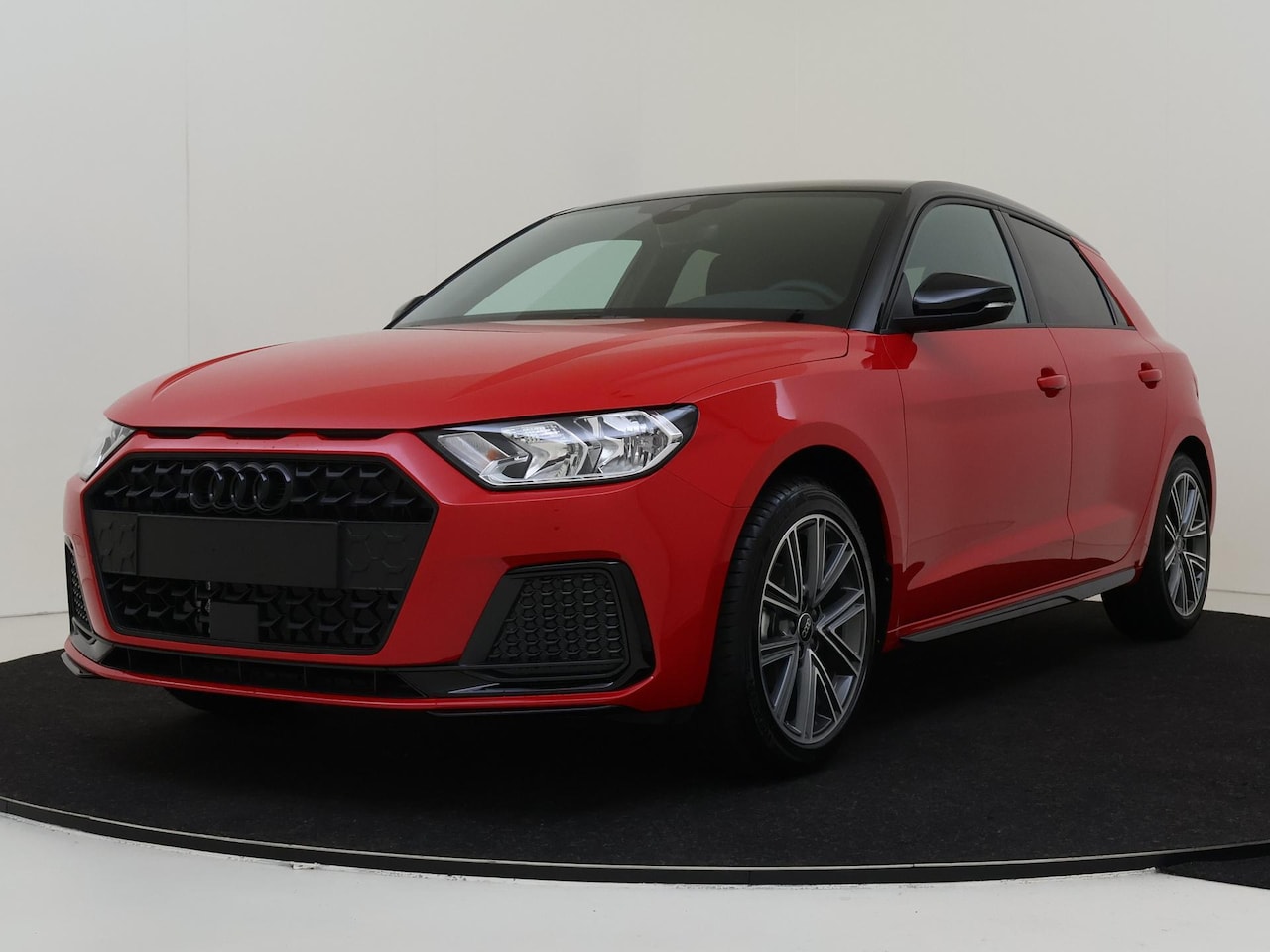 Audi A1 Sportback - 25 TFSI S edition | Optiekpakket zwart | Cilmate control | Sportstoelen | Privacy glass | - AutoWereld.nl