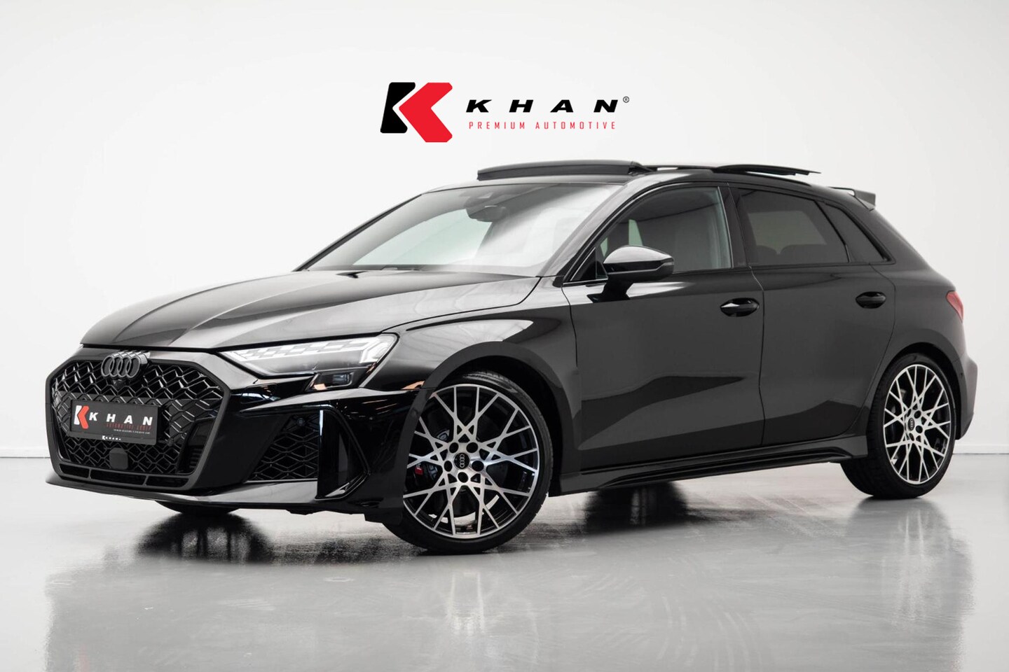 Audi RS3 - Sportback 2.5 TFSI quattro |Pano|Memory|HUD|Massage|Sonos| - AutoWereld.nl