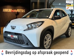 Toyota Aygo X - 1.0 VVT-i MT play | Carplay | Camera | Cruise | Lane assist