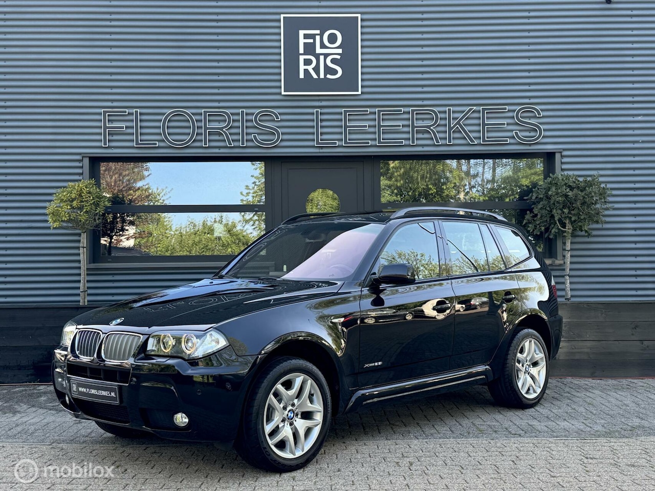 BMW X3 - xDrive25i | Youngtimer | M Sport | Pano Dak | Leer - AutoWereld.nl