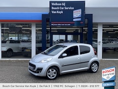 Peugeot 107 - 1.0 Black & Silver / 5-Deurs / NL-Auto / 37.000 KM / 2e-Eigenaar / Leder-Alcantara / Radio