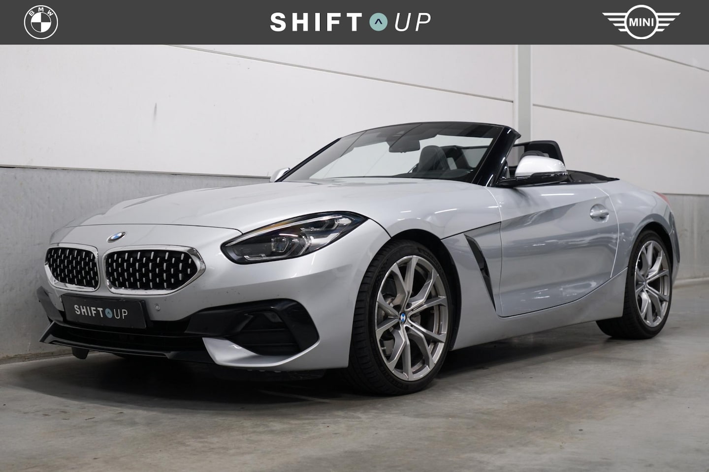 BMW Z4 Roadster - sDrive30i Harman Kardon | Stuurverwarming | 19" | DAB - AutoWereld.nl