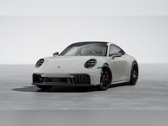Porsche 911 - Carrera 4 GTS