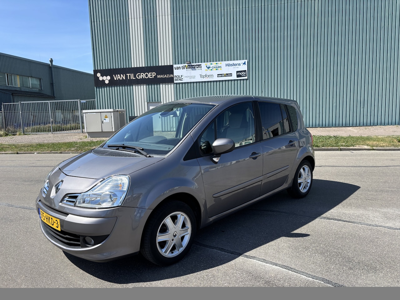 Renault Grand Modus - 1.2 TCE Dynamique 101 PK. Als nieuw rijdende auto van de eerste eigenaar !!! - AutoWereld.nl