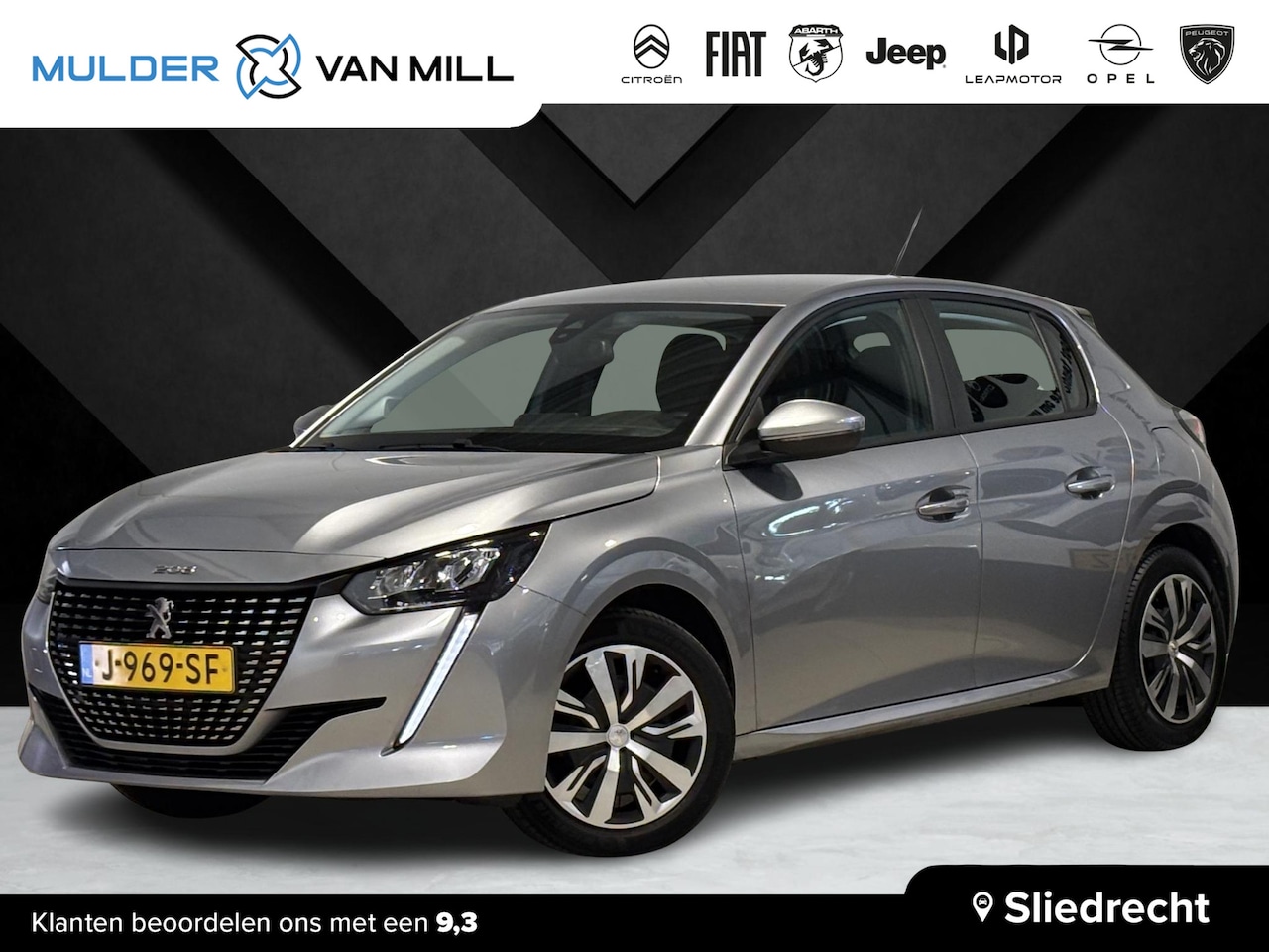 Peugeot 208 - Active 1.2 75pk | NAVI | PARKEERSENSOREN | APPLE CARPLAY / ANDROID AUTO | ARMSTEUN | DAB+ - AutoWereld.nl