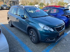 Peugeot 2008 - 1.2 PureTech Automaat Panoramadak Leer Navi