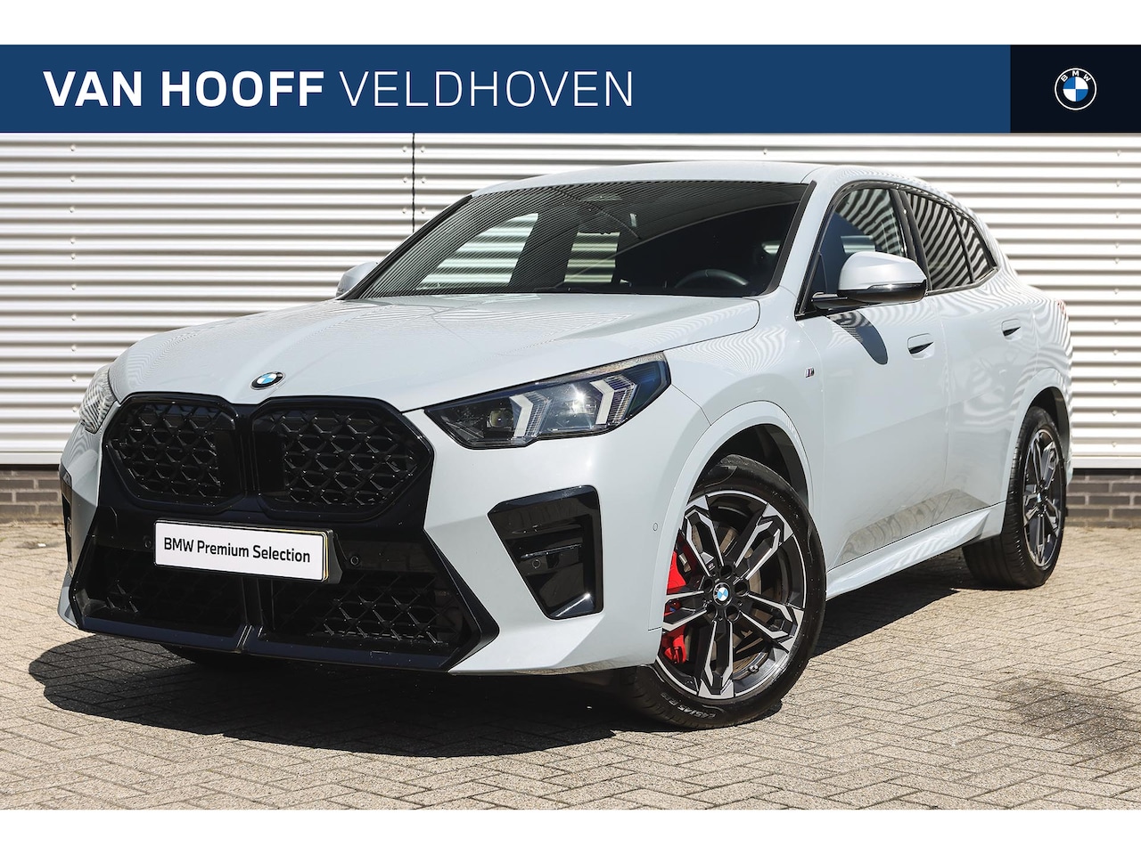 BMW X2 - sDrive20i M Sport Automaat / Sportstoelen / Adaptieve LED / M Adaptief onderstel / Comfort - AutoWereld.nl