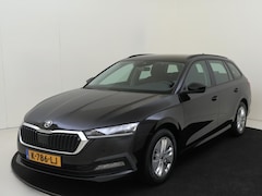 Skoda Octavia Combi - 1.0 TSI Business Edition | Trekhaak | Navigatie | Cruise control | CarPlay | Elektrische a