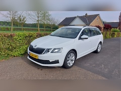 Skoda Octavia Combi - 1.0 TSI Greentech Business Edition CLIMA/NAVI BJ 2020