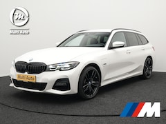 BMW 3-serie Touring - 320e M Sport Shadow Plug In Hybrid Dealer O.H PHEV | Alcantara Sportstoelen Verwarmd | 19"