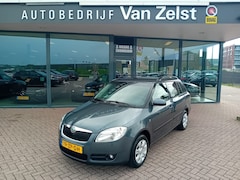 Skoda Fabia Combi - 1.4-16V Ambiente, Airco, Elektrische ramen, Elektrische spiegels(verwarmbaar), Radio/CD/Au