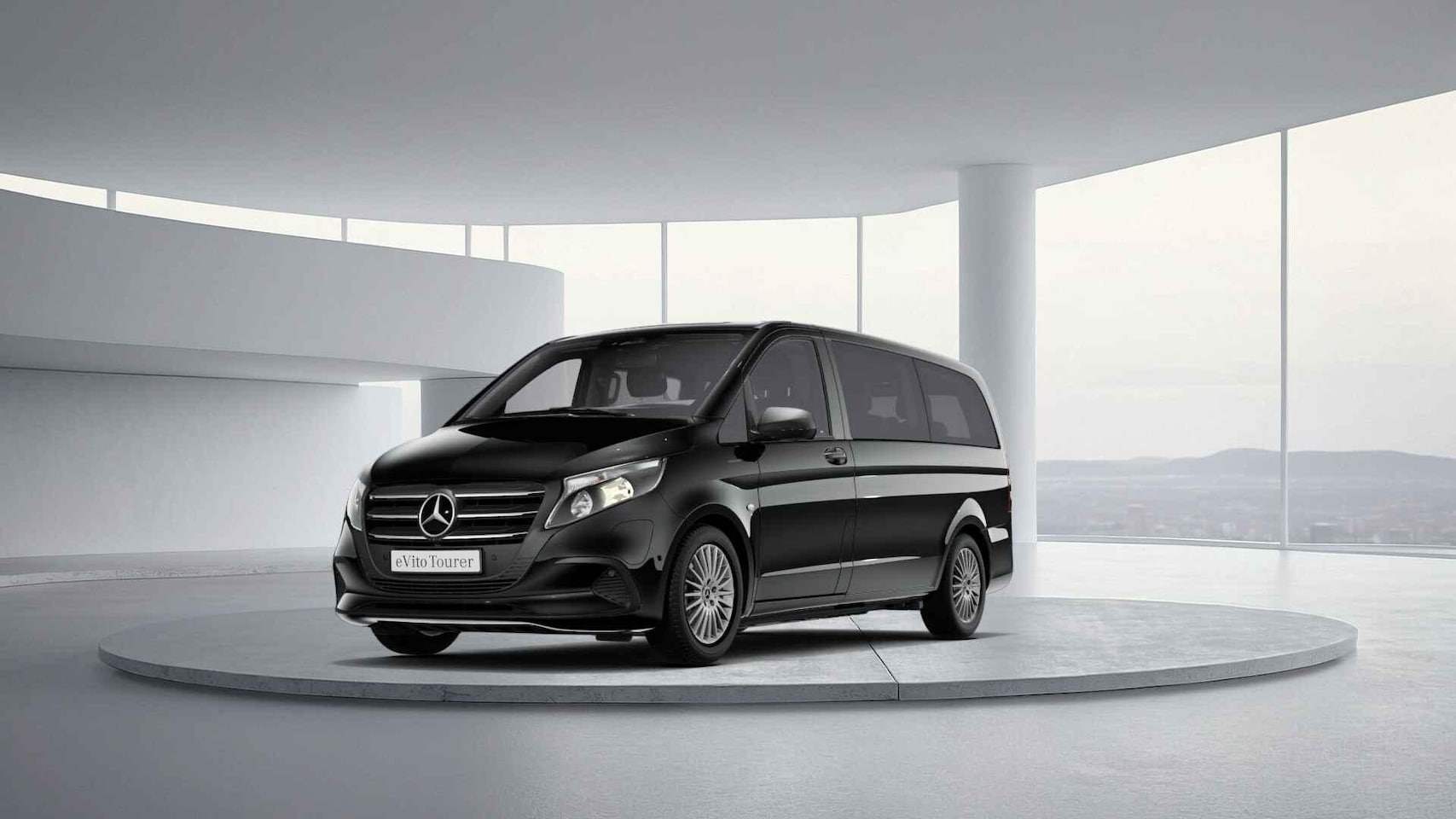 Mercedes-Benz eVito Tourer - 129 PRO L2 90 kWh 129 PRO L2 90 kWh - AutoWereld.nl